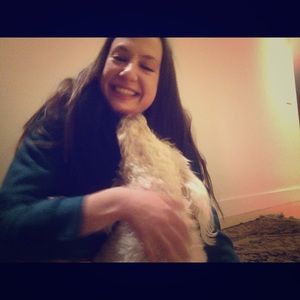 Meet your Posher, Laura